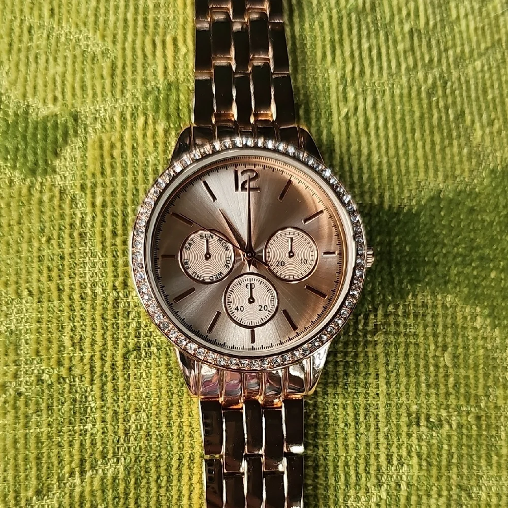 Rose Gold Watch  Link Bracelet Like New Accessories Quartz Women Men